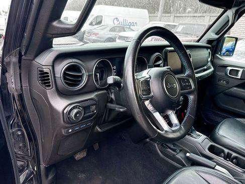 Used 2023 Jeep Wrangler Unlimited Rubicon 4xe w/ Steel Bumper Group image 10