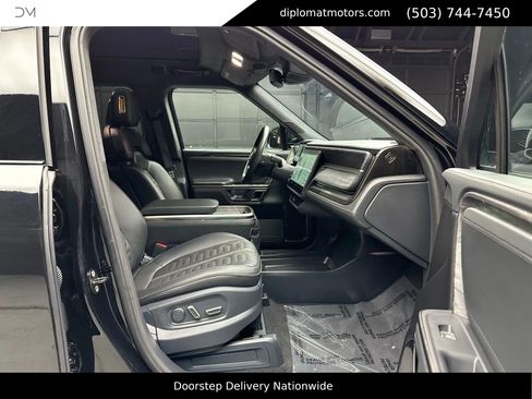 Used 2022 Rivian R1T Launch Edition image 19