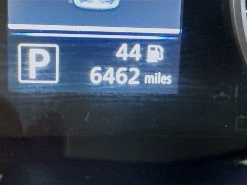 Used 2025 Nissan Sentra S image 18