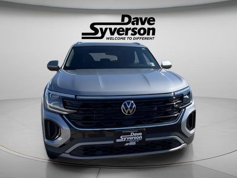 New 2026 Volkswagen Atlas Cross Sport SE AWD/4WD image 8