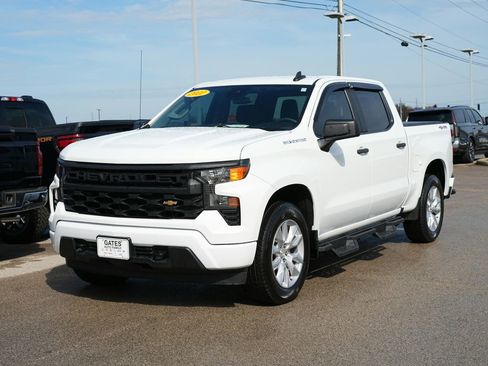 Used 2022 Chevrolet Silverado 1500 Custom image 9