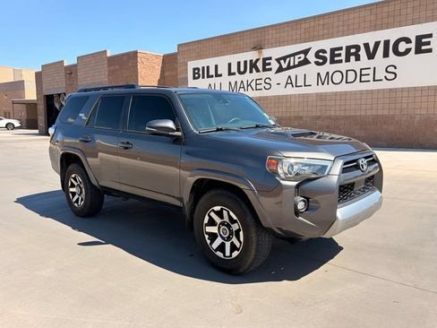 Used 2021 Toyota 4Runner TRD Off-Road Premium w/ Moonroof Package AWD/4WD image 4