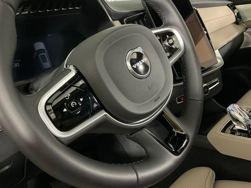 Certified 2025 Volvo XC90 B6 Ultra w/ Protection Package Premier AWD/4WD image 20