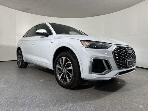 Used 2023 Audi Q5 2.0T Premium Plus w/ Premium Plus Package image 4