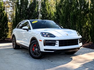 Used 2024 Porsche Cayenne S video 2