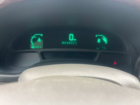 Used 2004 Cadillac De Ville FWD image 19