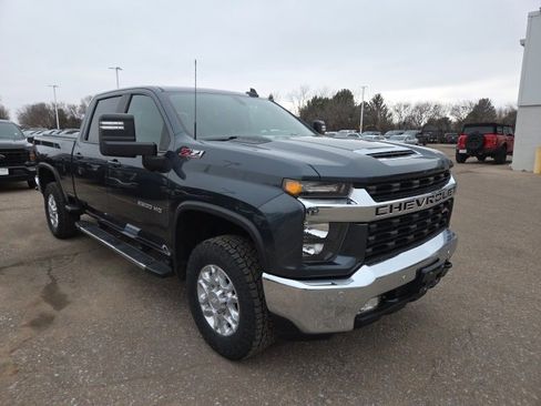 Used 2020 Chevrolet Silverado 2500 LT w/ All Star Edition image 6