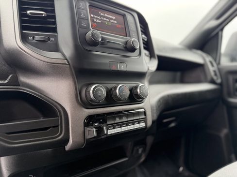 Used 2024 RAM 2500 Tradesman w/ Chrome Appearance Group image 14