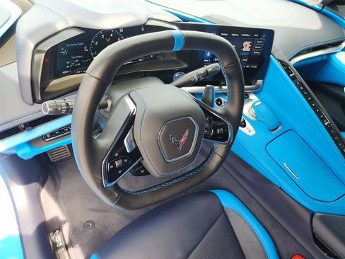 Used 2022 Chevrolet Corvette Stingray Premium Conv w/ 3LT RWD image 10