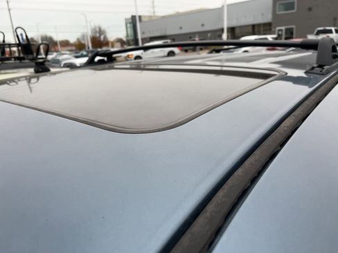 Used 2005 Ford Escape XLT image 28