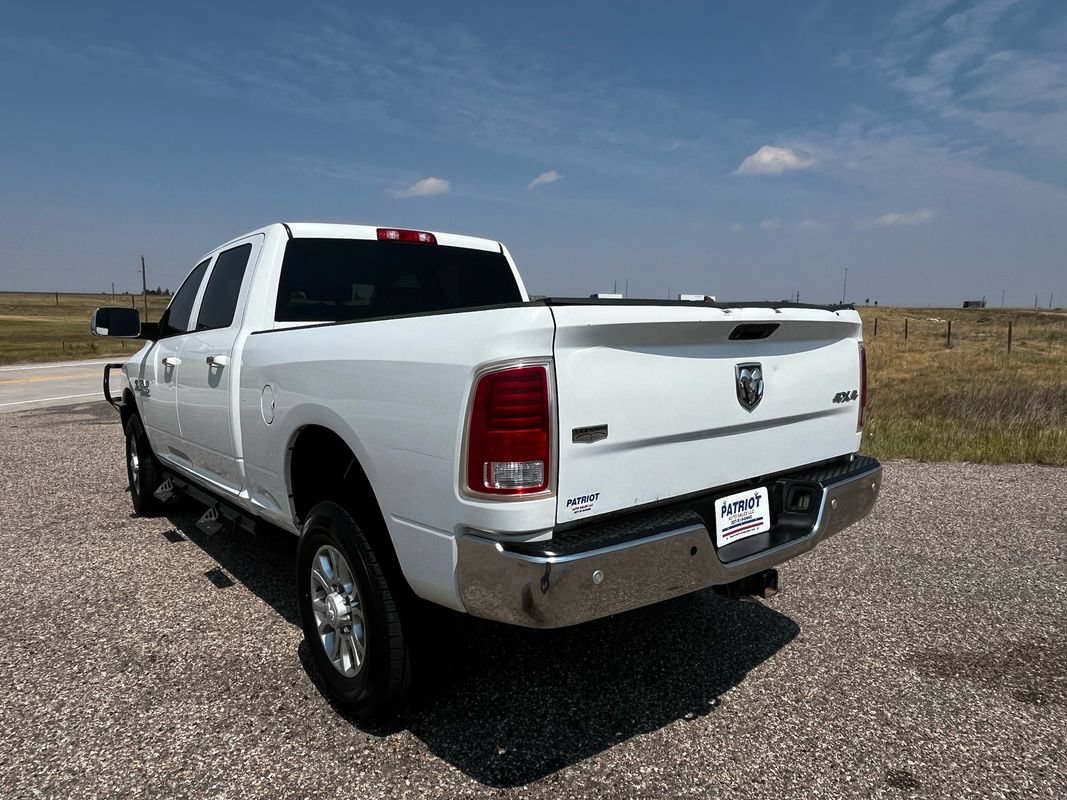 Used 2016 RAM 2500 Laramie AWD/4WD image 3