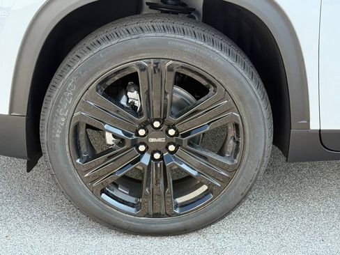 New 2026 GMC Acadia Elevation w/ Black Edition image 13