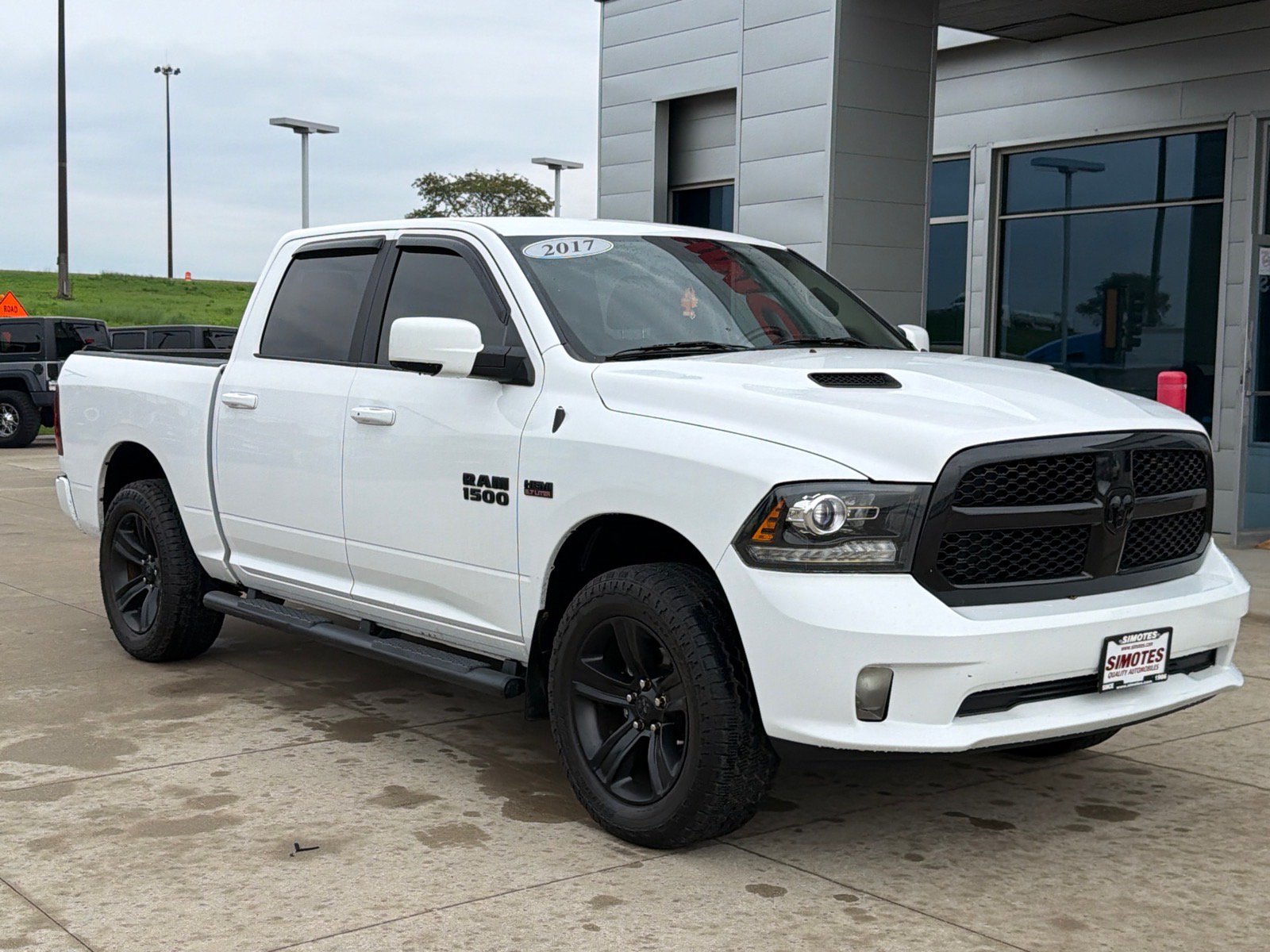 Used 2017 RAM 1500 Sport w/ Convenience Group AWD/4WD image 2