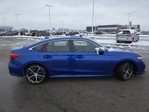 Used 2023 Honda Civic Touring image 21