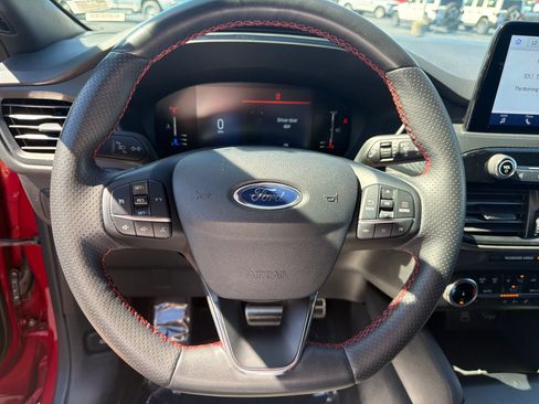 Used 2024 Ford Escape ST-Line AWD/4WD image 14