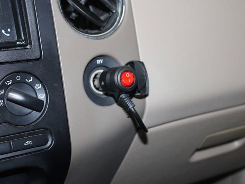 Used 2004 Ford F150 XL image 45