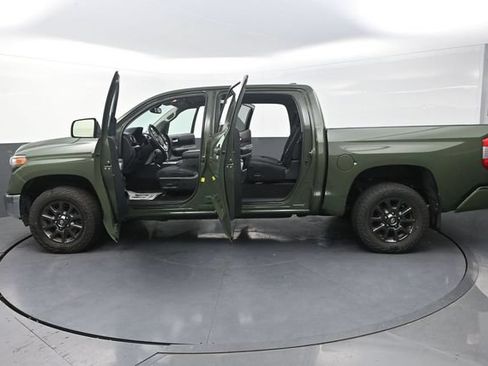 Used 2021 Toyota Tundra SR5 w/ Trail Edition AWD/4WD image 32
