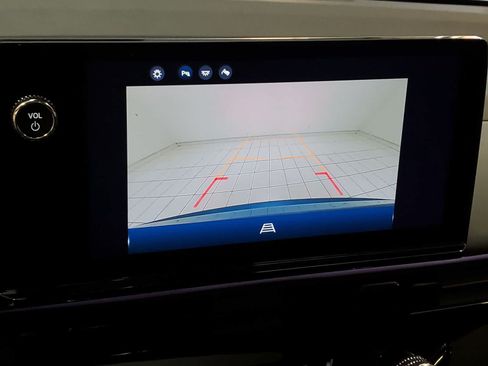 Used 2025 Honda Prologue Touring image 4