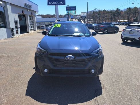 Certified 2025 Subaru Outback Premium AWD/4WD image 3