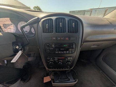 Used 2003 Dodge Grand Caravan Sport FWD image 36