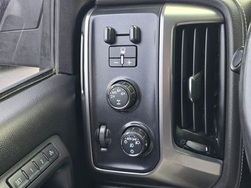 Used 2016 Chevrolet Silverado 1500 LTZ image 25