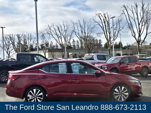 Used 2020 Nissan Sentra SV w/ SV Premium Package image 7