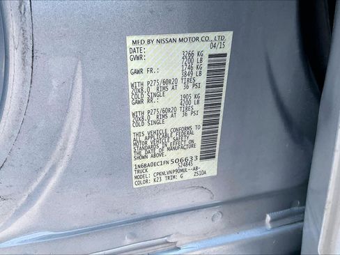 Used 2015 Nissan Titan SL w/ SL Moonroof Package image 34