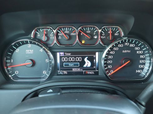 Used 2018 Chevrolet Tahoe LT w/ Luxury Package AWD/4WD image 25