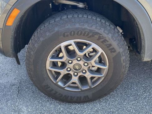 Used 2025 Ford Ranger XLT w/ Convenience Package AWD/4WD image 3
