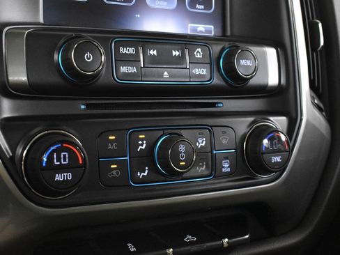 Used 2018 Chevrolet Silverado 1500 LT w/ All Star Edition image 19