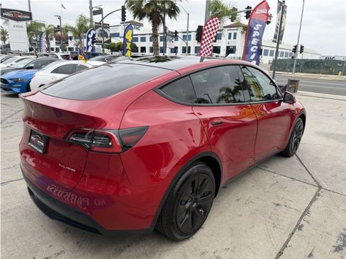 Used 2021 Tesla Model Y Long Range AWD/4WD image 13