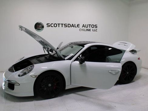 Used 2013 Porsche 911 Carrera S RWD image 23