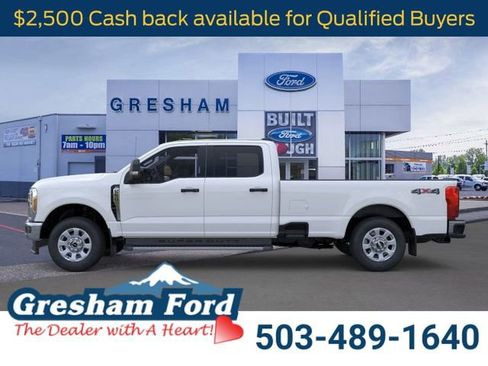 New 2025 Ford F250 XLT image 3