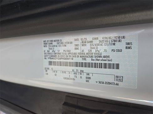 Used 2023 Ford Transit 350 XLT image 38