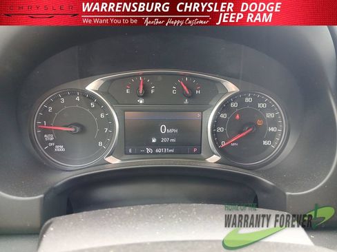 Used 2024 GMC Terrain SLT AWD/4WD image 17