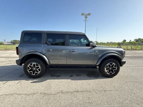 Used 2024 Ford Bronco Outer Banks AWD/4WD image 5