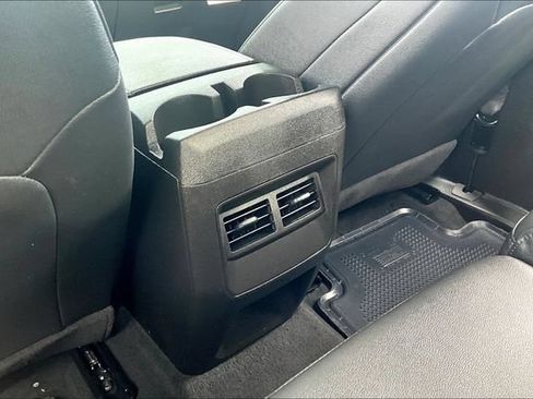 Used 2026 Chevrolet Colorado Trail Boss AWD/4WD image 11