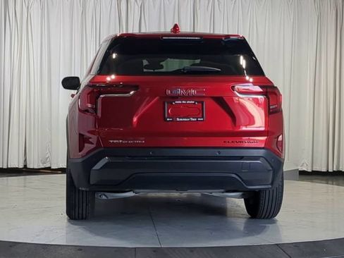 Used 2025 GMC Terrain Elevation FWD image 9