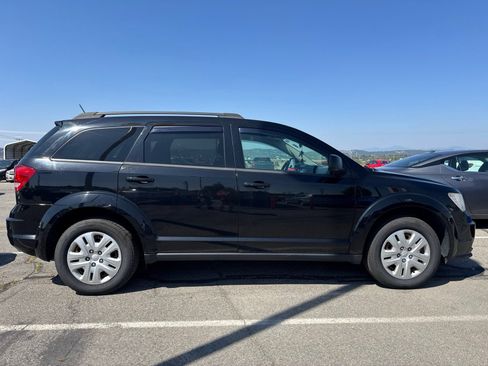Used 2016 Dodge Journey SE w/ Comfort/Convenience Group AWD/4WD image 5