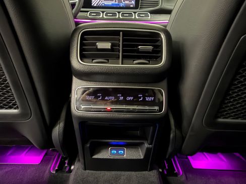 Used 2026 Mercedes-Benz GLS 450 4MATIC image 37