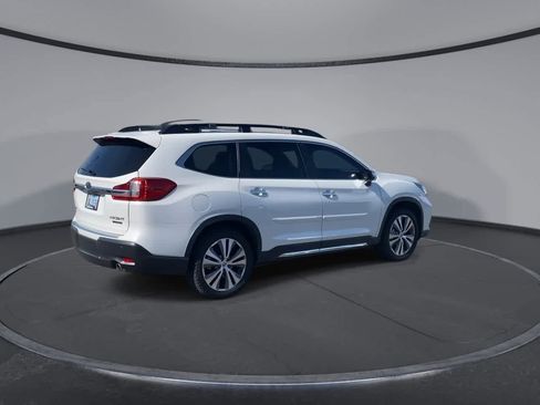 Used 2022 Subaru Ascent Touring AWD/4WD image 8