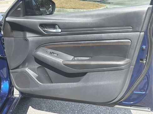 Used 2019 Nissan Altima 2.5 SR w/ SR Premium Package FWD image 16