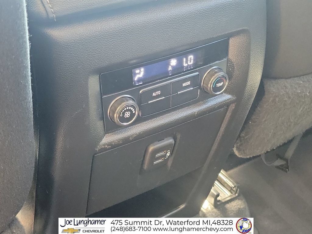 Certified 2020 Chevrolet Traverse LT FWD image 22