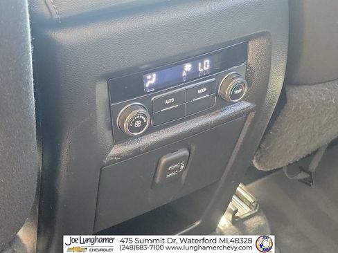 Certified 2020 Chevrolet Traverse LT FWD image 22