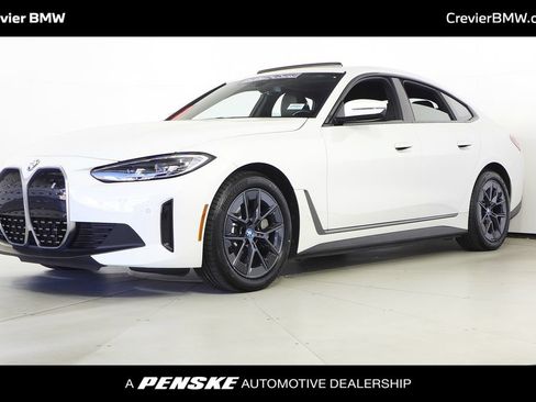 Certified 2023 BMW i4 eDrive40 RWD image 1