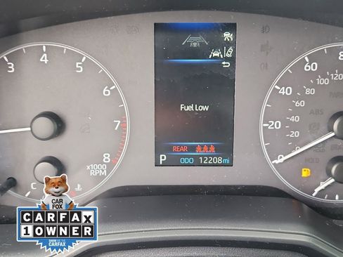 Used 2025 Toyota Corolla SE image 21