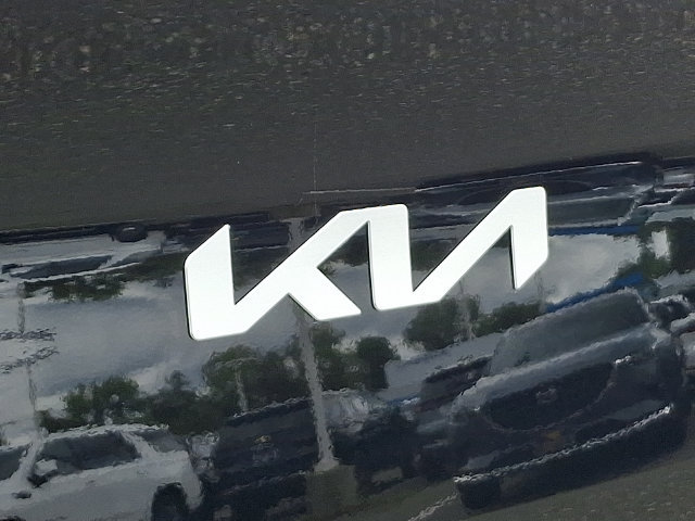 Used 2023 Kia EV6 GT-Line AWD/4WD image 31