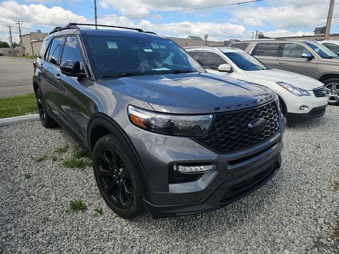 Used 2023 Ford Explorer ST w/ ST Street Pack AWD/4WD image 5