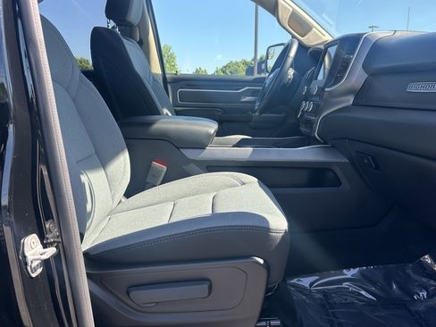 Used 2020 RAM 1500 Big Horn RWD image 14