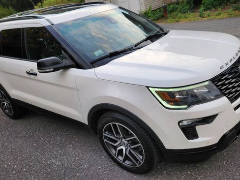 Used 2018 Ford Explorer Sport w/ Equipment Group 401A AWD/4WD image 21